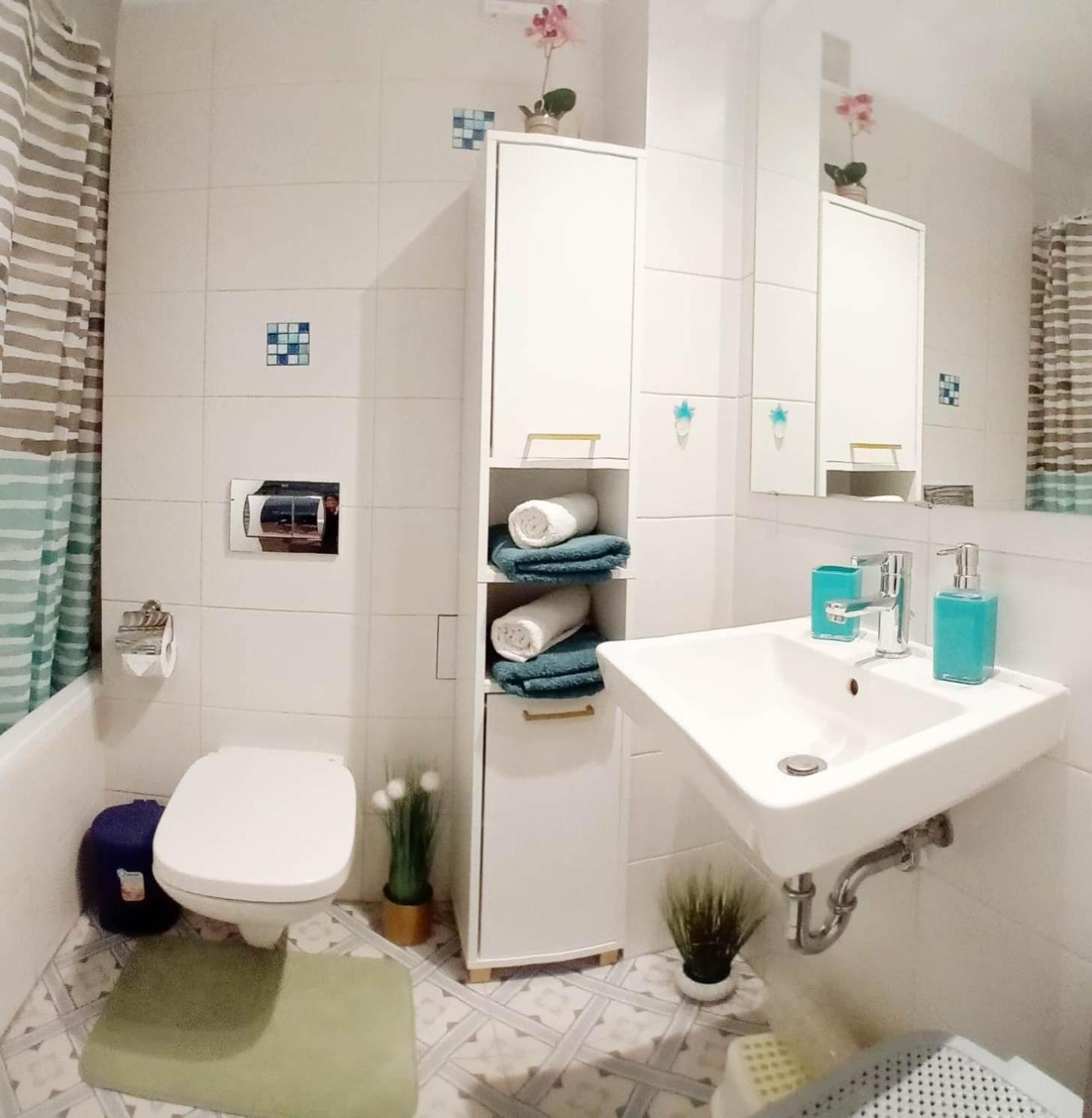 Sunshine - New & Quiet 1Br Apt, Business Area, Close To Airport, Highway A3, Subway ブカレスト エクステリア 写真