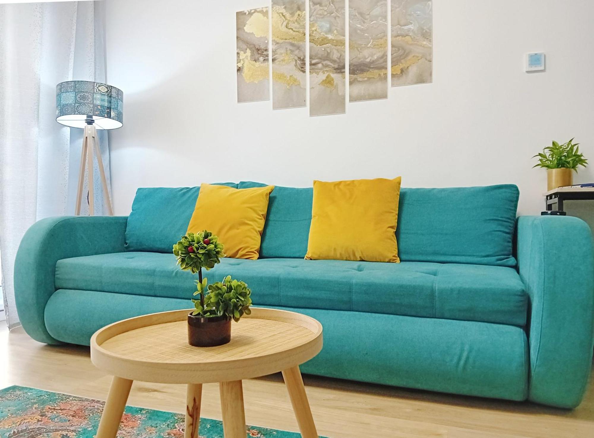 Sunshine - New & Quiet 1Br Apt, Business Area, Close To Airport, Highway A3, Subway ブカレスト エクステリア 写真